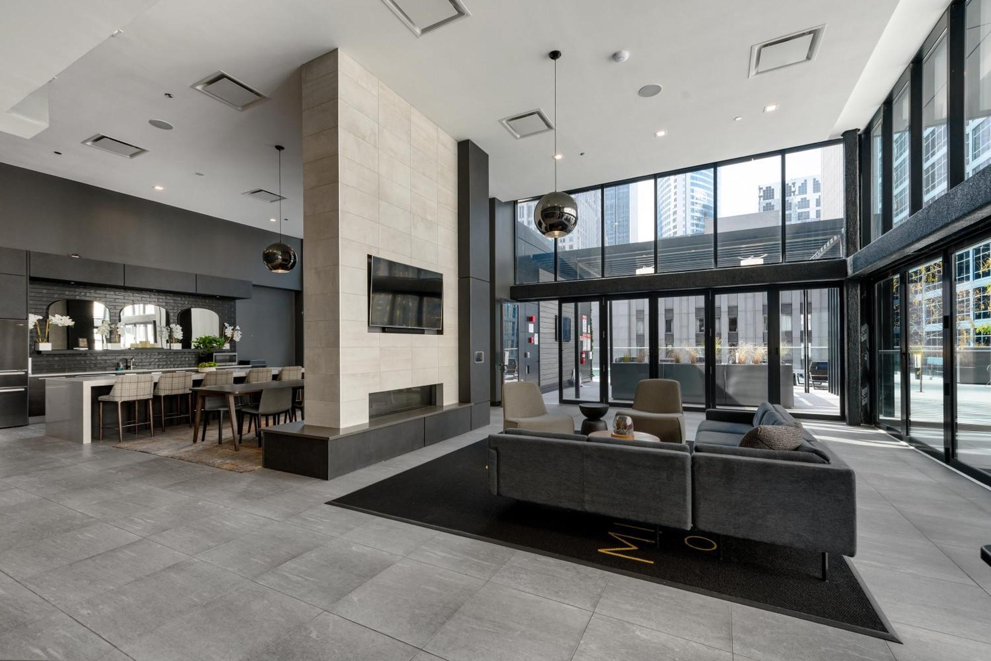 Experience Downtown Chicago At Millennium - Luxury Apartments In The Loop Exterior foto