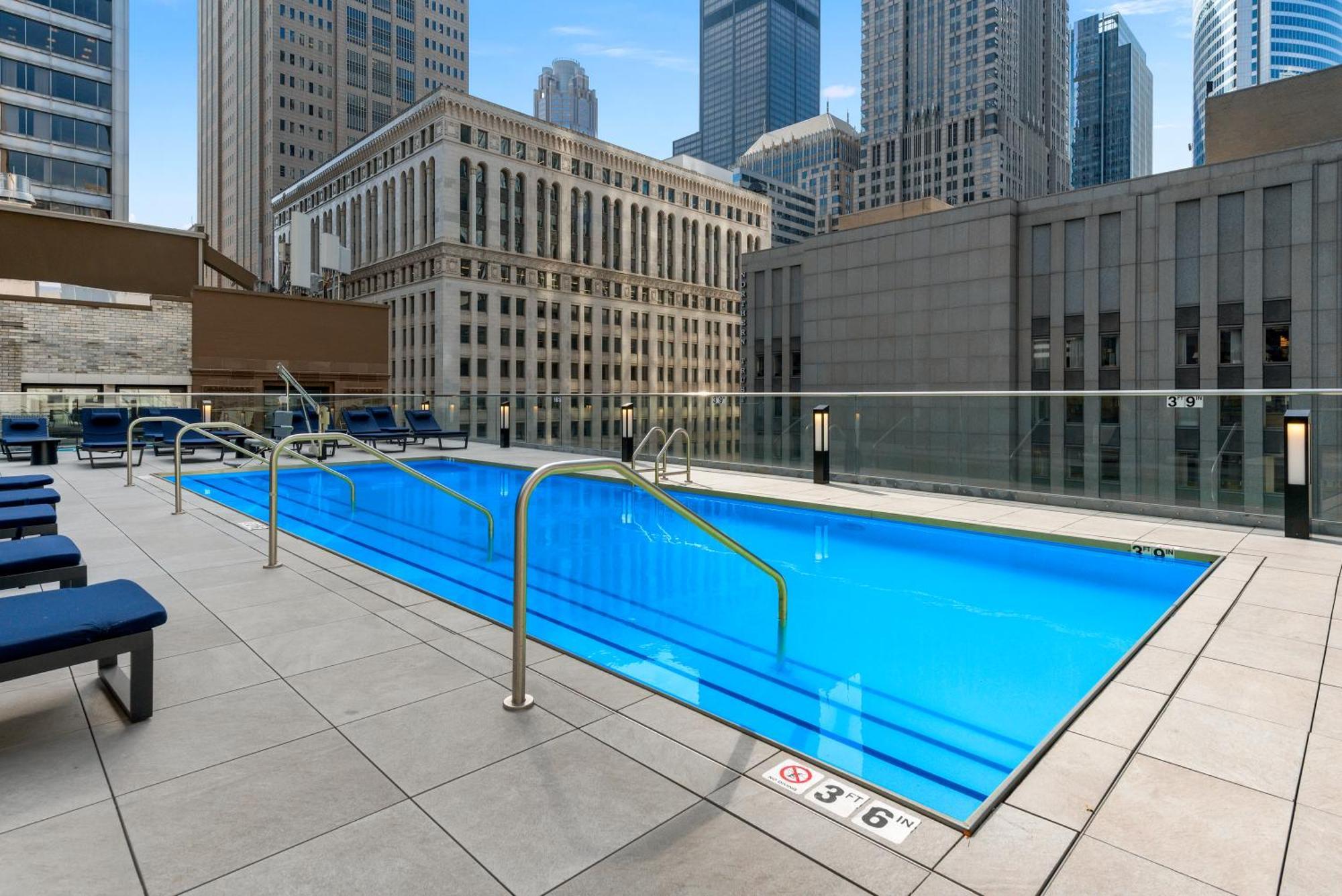 Experience Downtown Chicago At Millennium - Luxury Apartments In The Loop Exterior foto