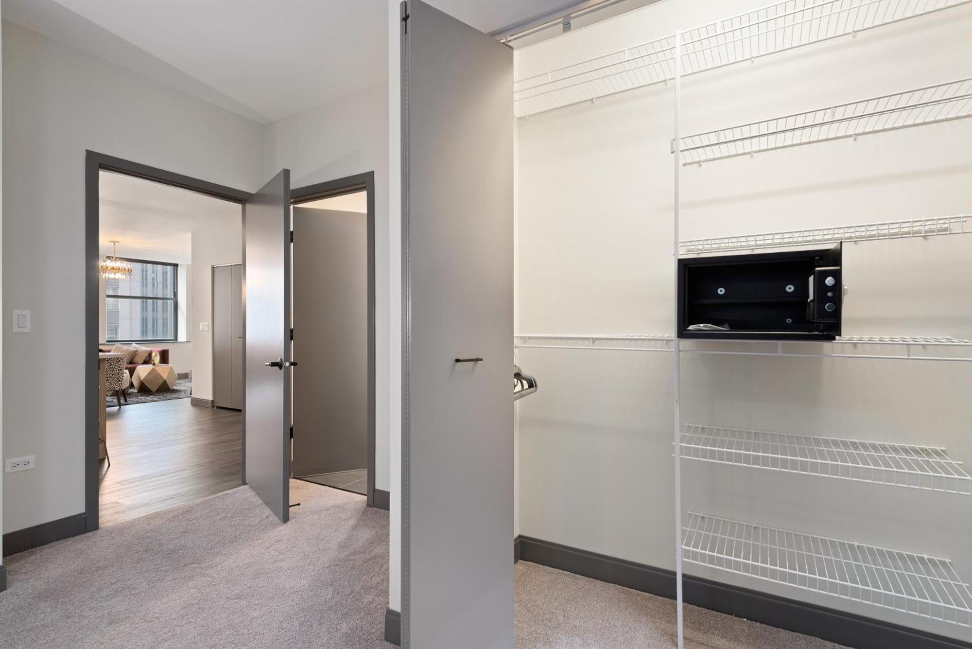 Experience Downtown Chicago At Millennium - Luxury Apartments In The Loop Exterior foto