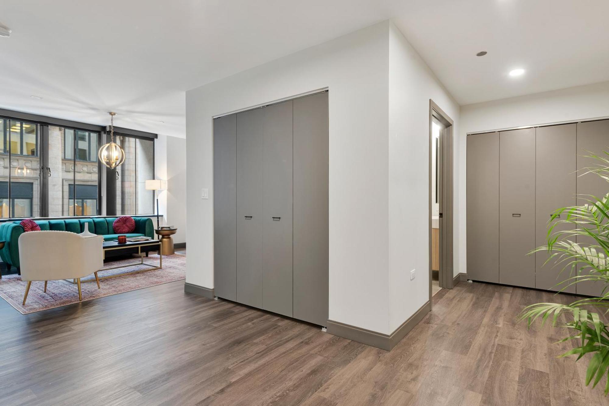 Experience Downtown Chicago At Millennium - Luxury Apartments In The Loop Exterior foto
